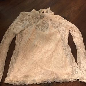 HM lace ivory top